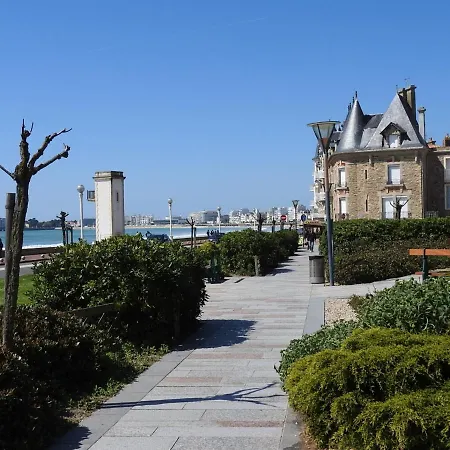 T2 Renove Face Avec Balcon, A 150m De La Et 300m Des Commerces - Fr-1-92-611 아파트 Les Sables-dʼOlonne