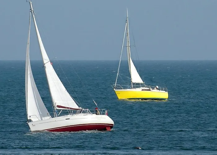 T2 Renove Face Avec Balcon, A 150m De La Et 300m Des Commerces - Fr-1-92-611 Apartmán *